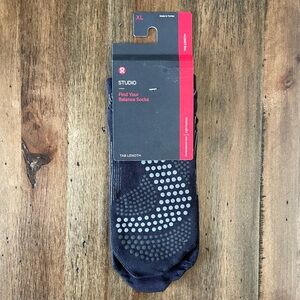 Mens XL, lululemon Find Your Balance Socks, Black, with Grip MSRP $24/ea